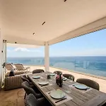 Villa Bianca Callao Salvaje