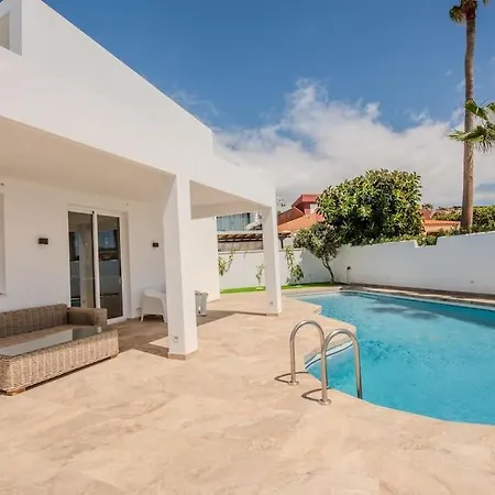 Villa Bianca Callao Salvaje