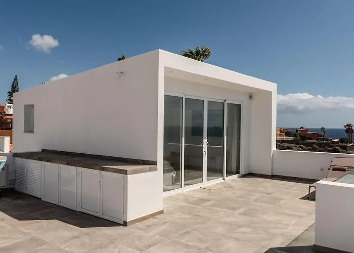 Bianca Villa Callao Salvaje