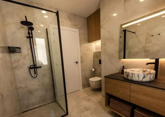 Villa Bianca Callao Salvaje